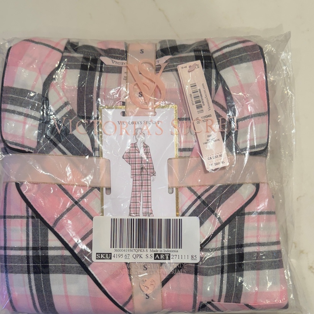 Victoria's Secret Pink and Gray Plaid Pajama Set